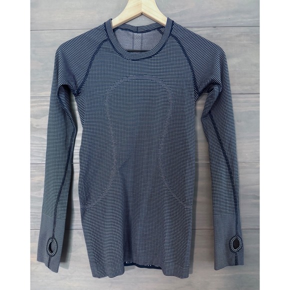 Lululemon Swiftly Tech‎ Long Sleeve Size 4 Stripe Navy Blue - Picture 1 of 3